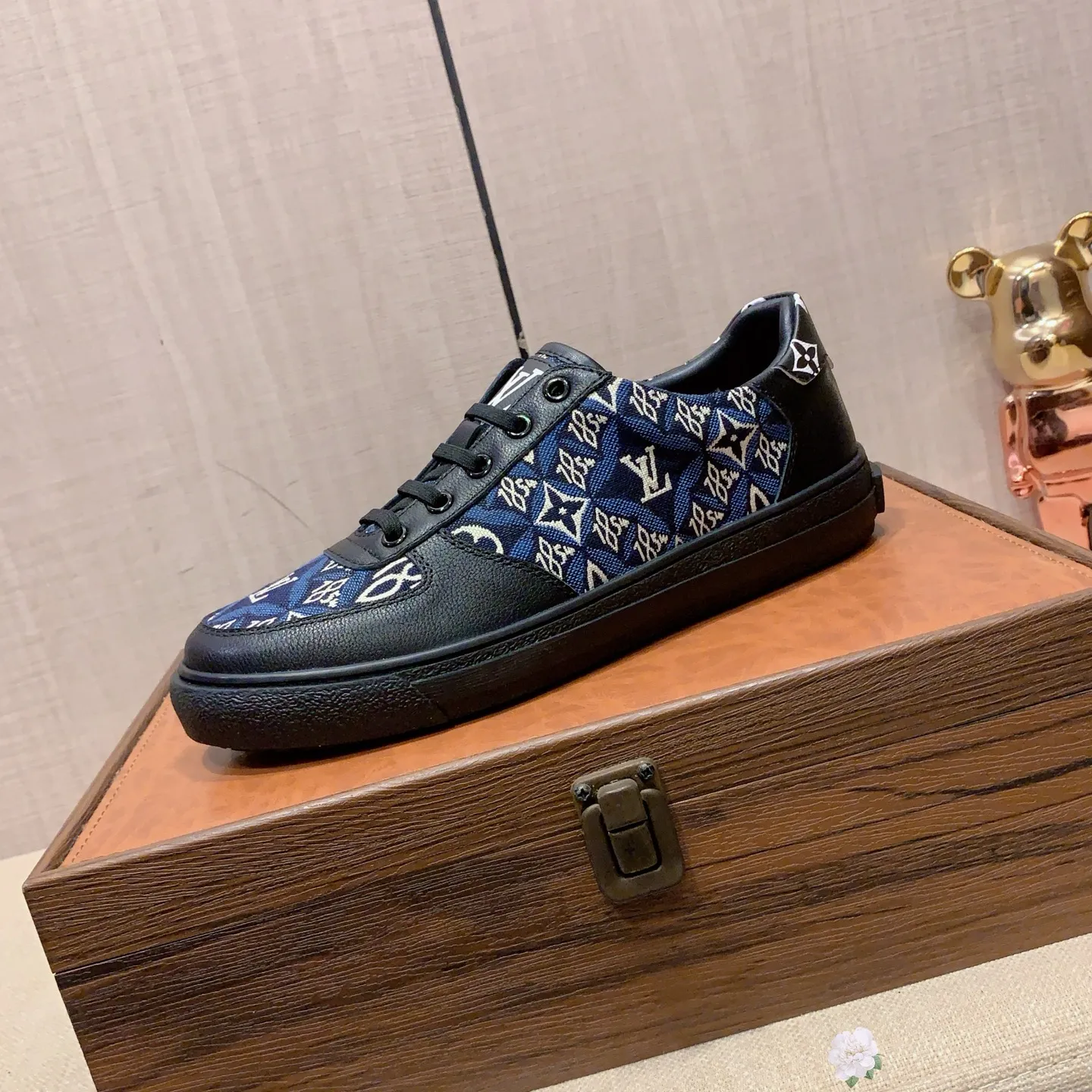 Men's Men's Shoes 💰400💰💰🎩🎩[Lightning][Lightning] "Lv*" Latest•hot style casual shoes, top brand [Seduce] luxury~purchase, top~quality. [Strong] The upper is made of imported breathable fabric with cowhide material ➕ breathable sheepskin feet (•) and fine workmanship. Original stylish and stylish soft rubber wear-resistant and non-slip outsole, light and comfortable on the feet, the real thing looks better when photographed, 0128: code: 38-44, 2️⃣ colors selected